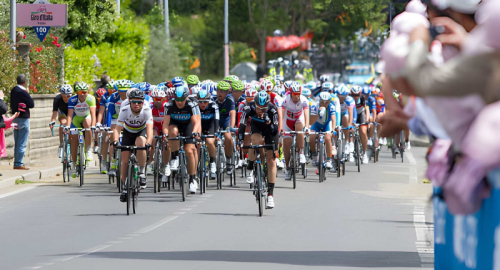 Giro d'Italia 2026, Vingegaard verso il trionfo finale a Roma: la maglia rosa � ormai blindata